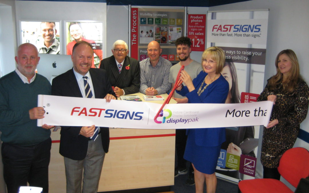 Celebrating 35 years of the FASTSIGNS franchise